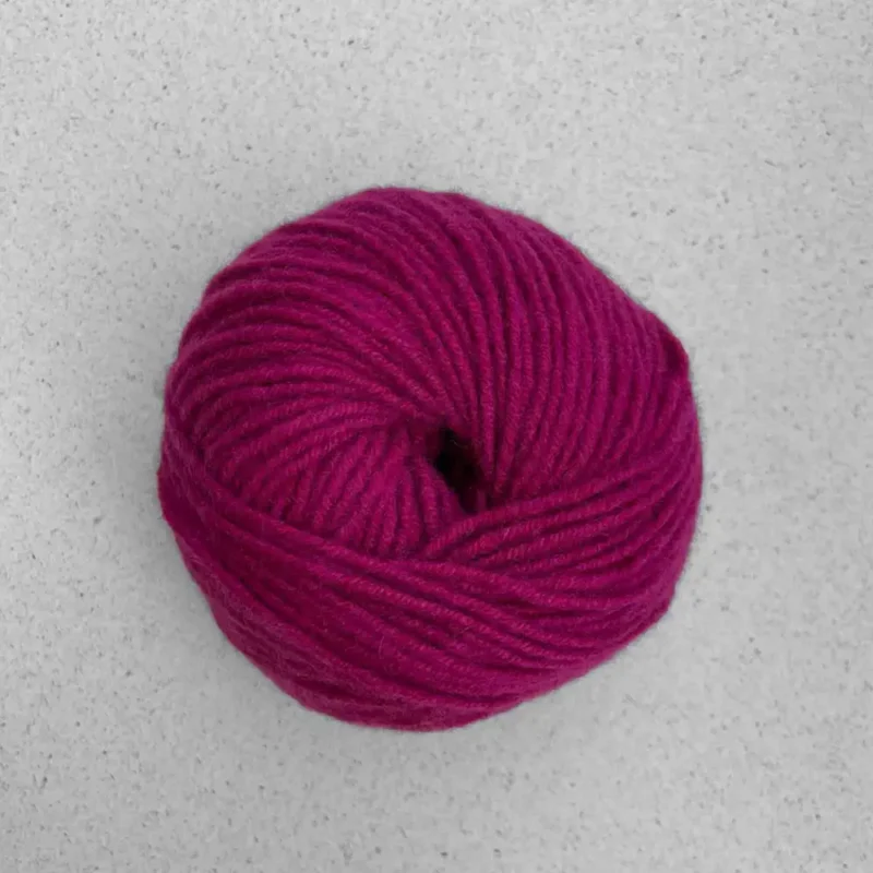 Sophie Hood PetiteKnit zestaw wzór z włóczką Cashmere Charis