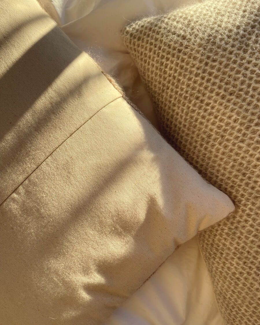 PetiteKnit Honey Pillow wzór dziewiarski