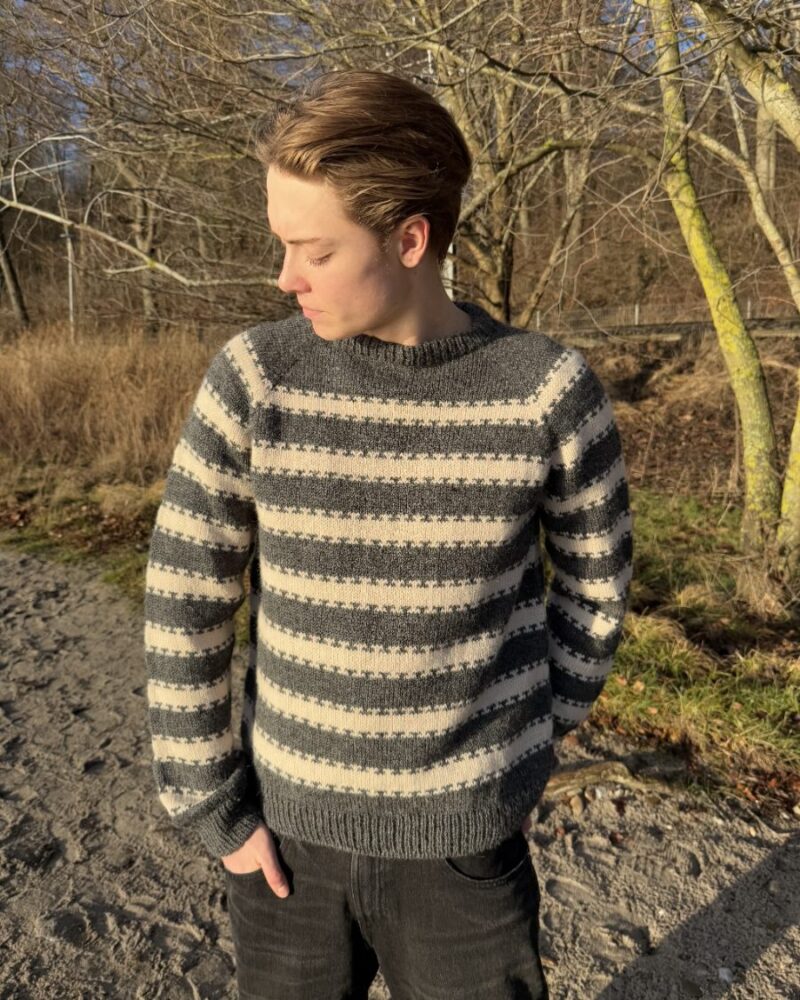 PetiteKnit Key Sweater Man wzór dziewiarski