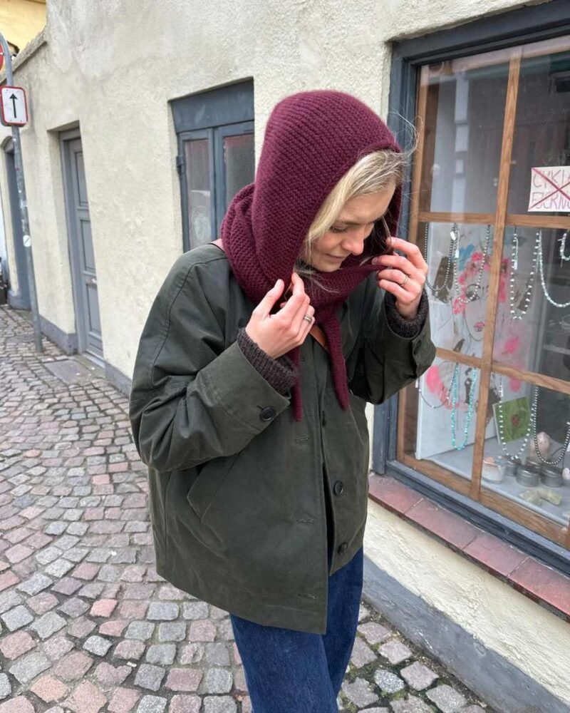 Sophie Hood PetiteKnit zestaw wzór z włóczką Cashmere Charis