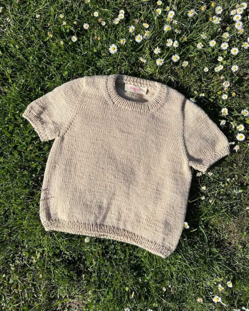PetiteKnit wzory Poppy Tee Junior