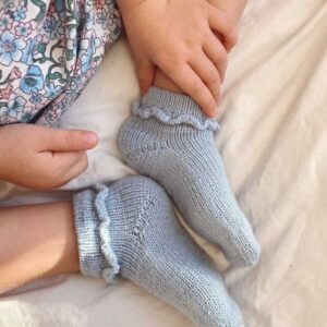 PetiteKnit wzory Ruffle Socks Junior