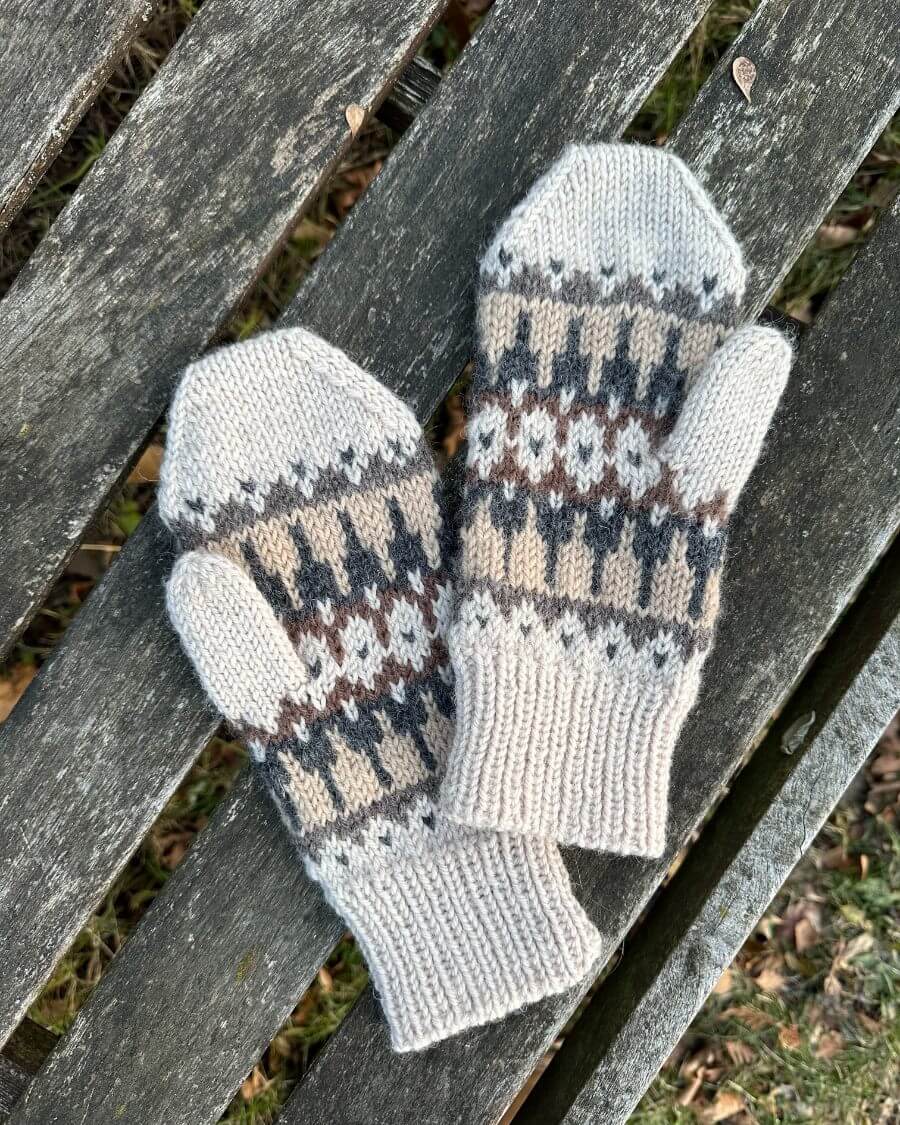 PetiteKnit wzory Celeste Mittens