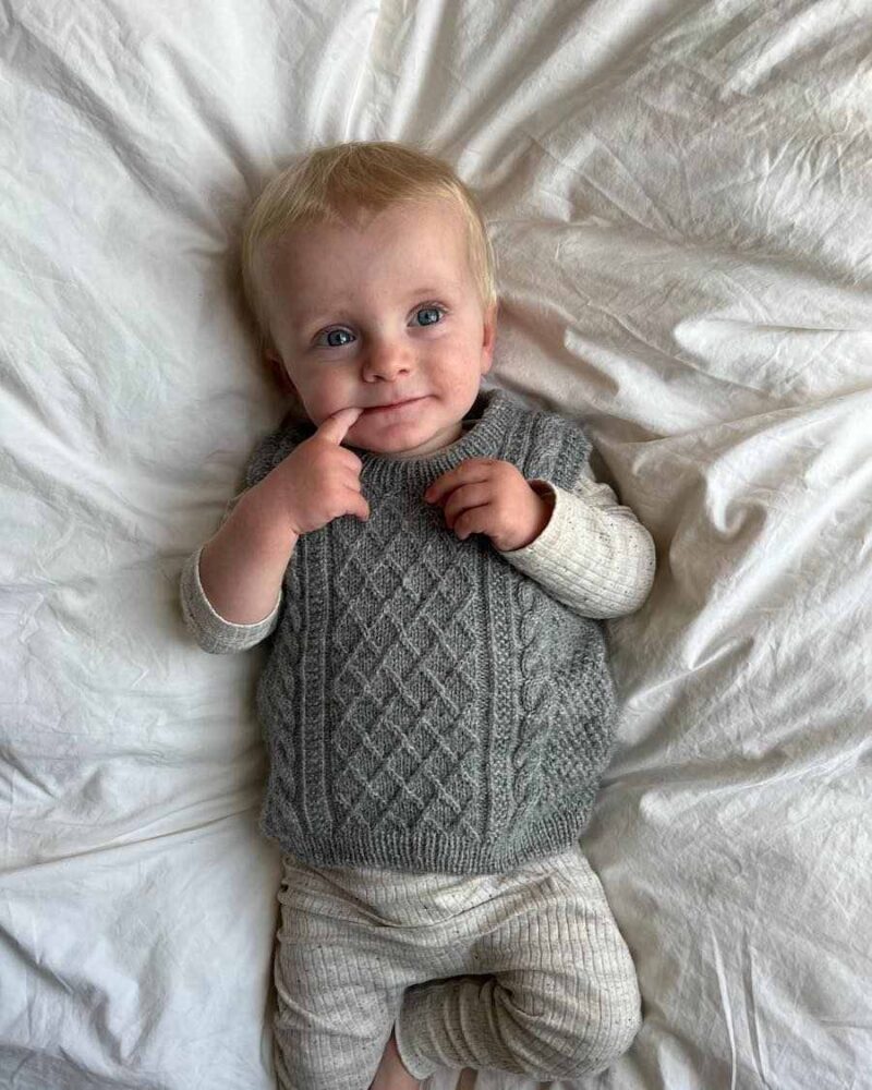 PetiteKnit wzory Moby Slipover Baby