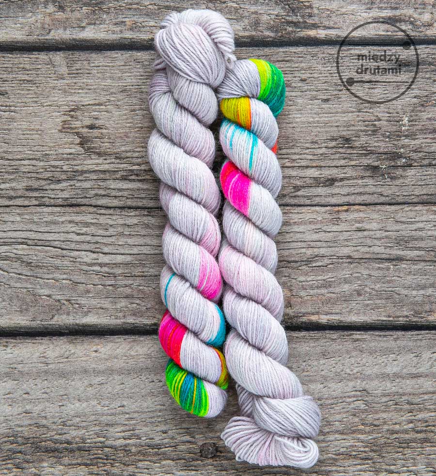 Rainbow Sprinkles Socks wzór na druty z włóczką