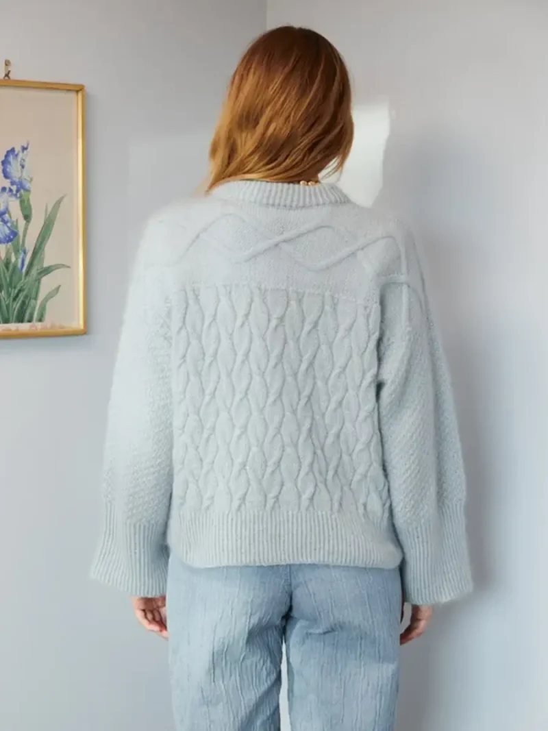 Heather Sweater Cable Edition 2409-13 wzór na druty z włóczką