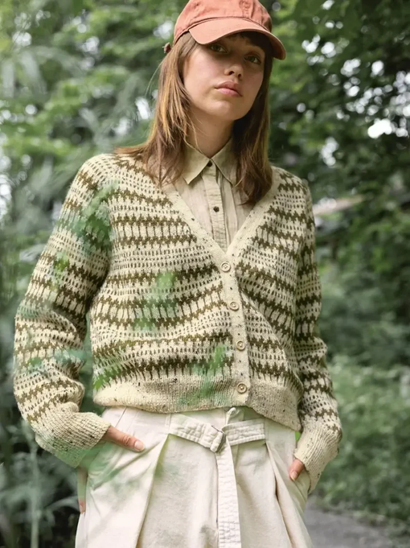 Kleiva Cardigan 2410-08 wzór na druty z włóczką