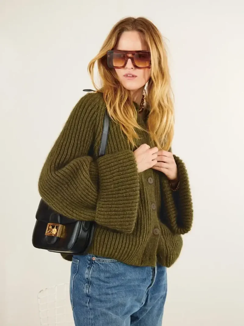 Penny Cardigan 2409-03 wzór na druty z włóczką