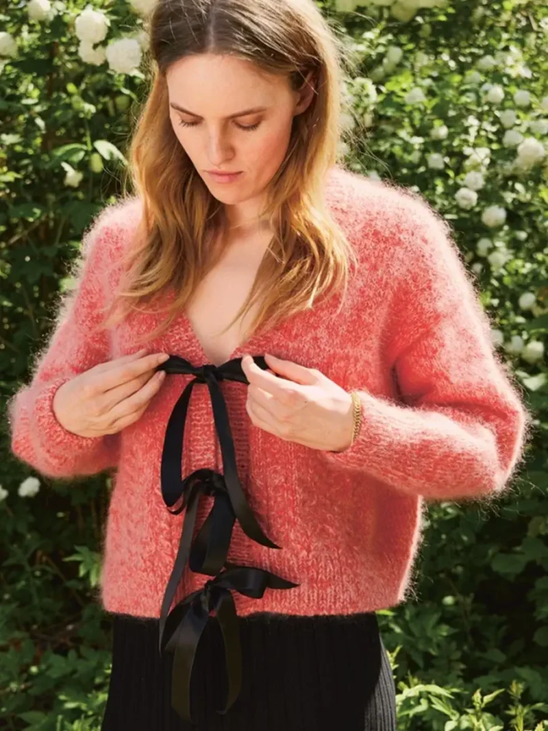 Scarlett Cardigan 2409-12 wzór na druty z włóczką