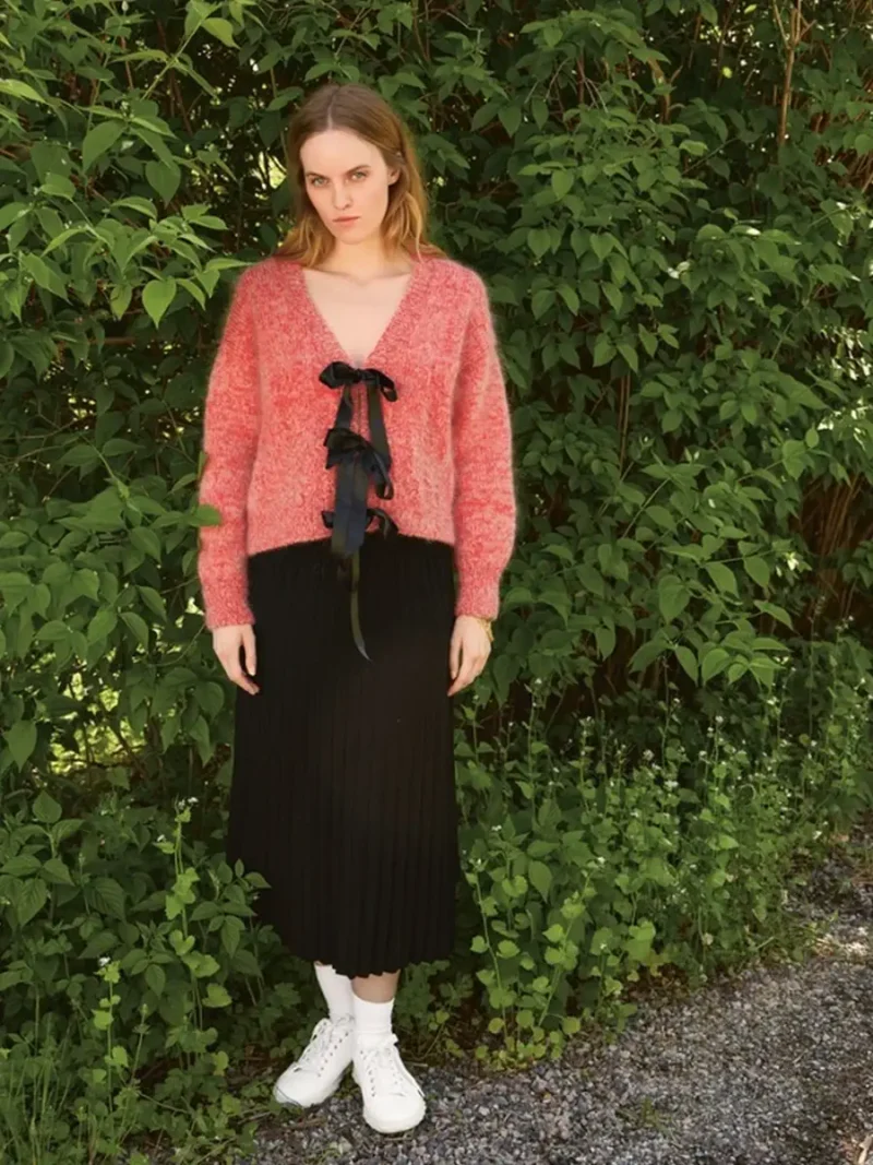 Scarlett Cardigan 2409-12 wzór na druty z włóczką