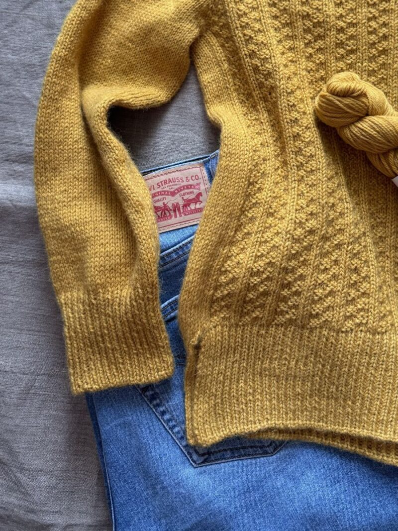 Domino Sweater wzór na druty z włóczką