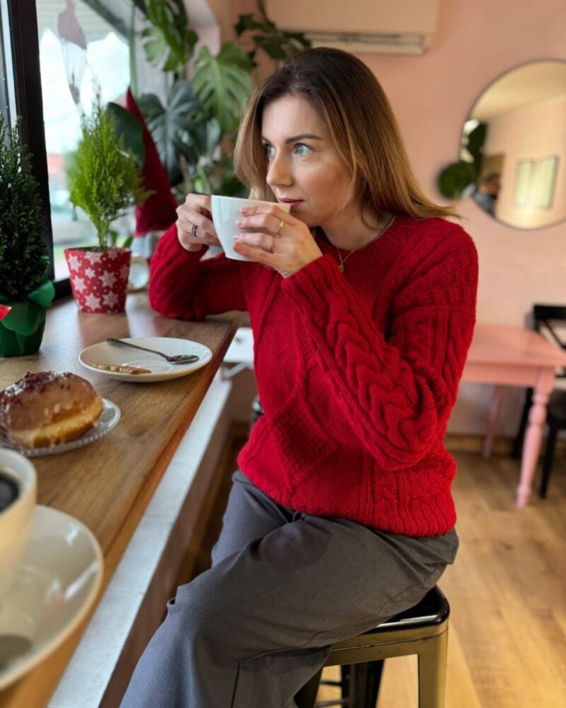 Peer Winter Sweater zestaw wzór z włóczką