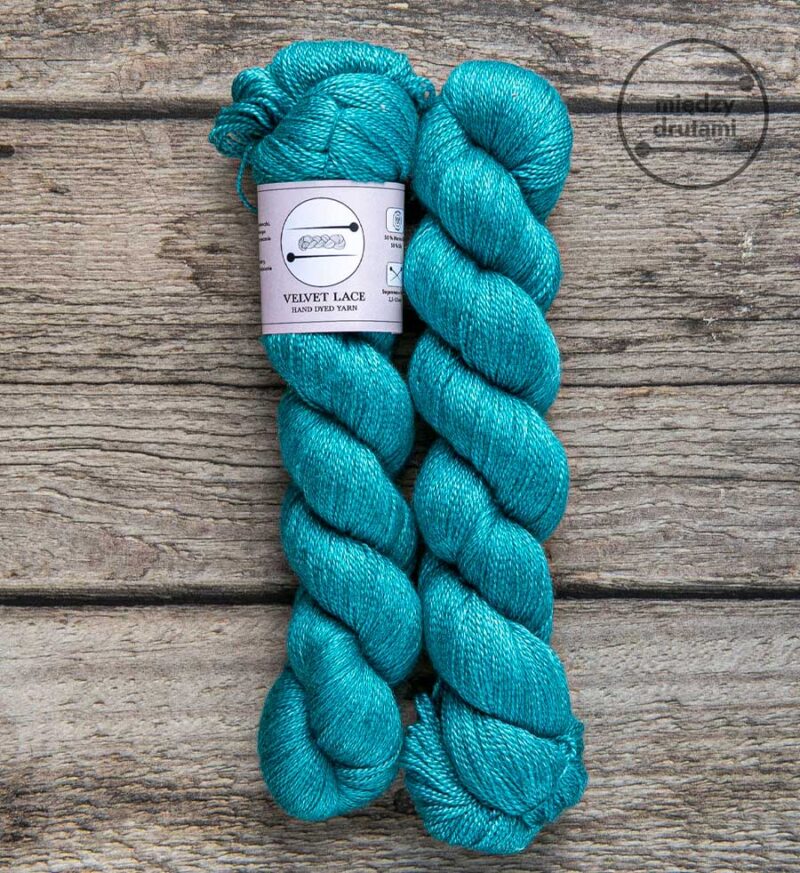 Włóczka z jedwabiem Velvet Lace