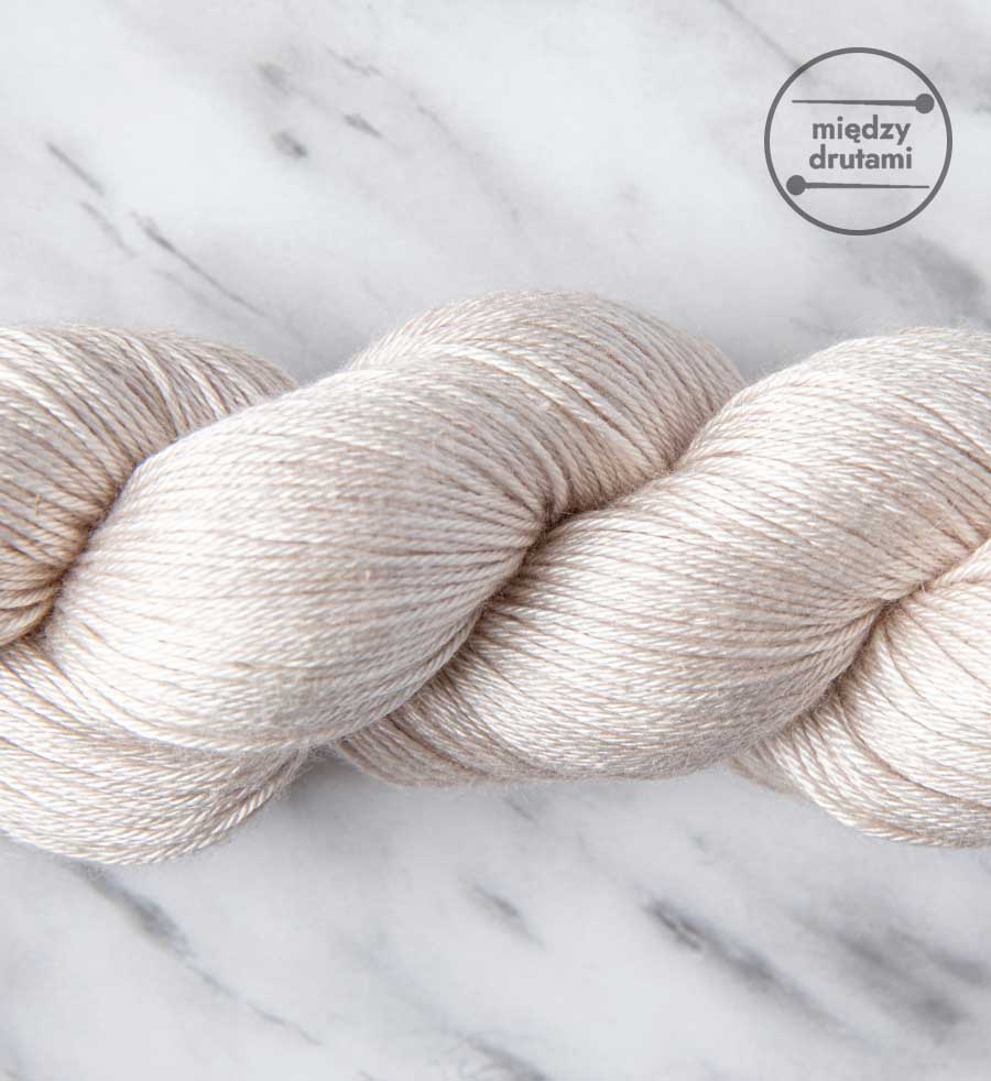 Włóczka Pure Silk Moon Sand Woollala