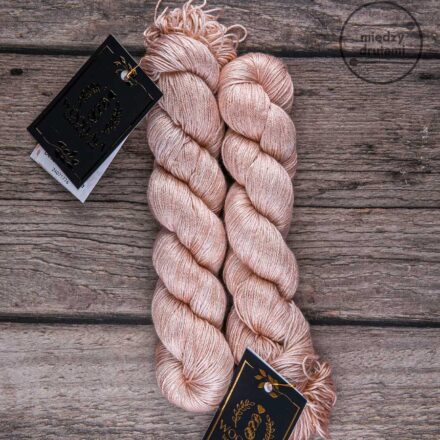 Włóczka Pure Silk Desert Sand Beige Woollala