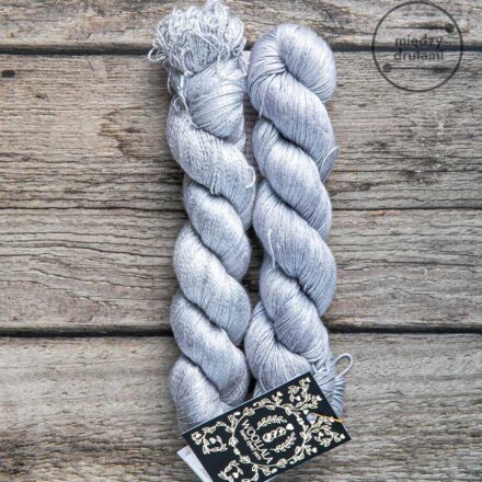 Włóczka Pure Silk Light Gray Woollala