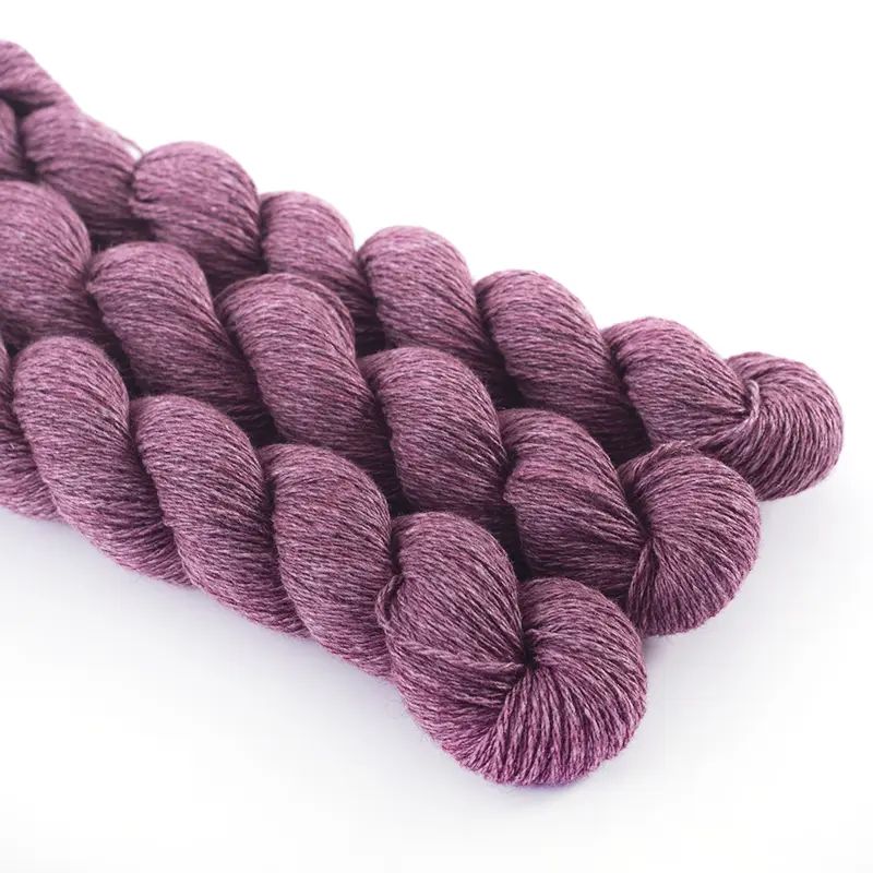 Włóczka z jaka i jedwabiu Baby Yak Silk mYak