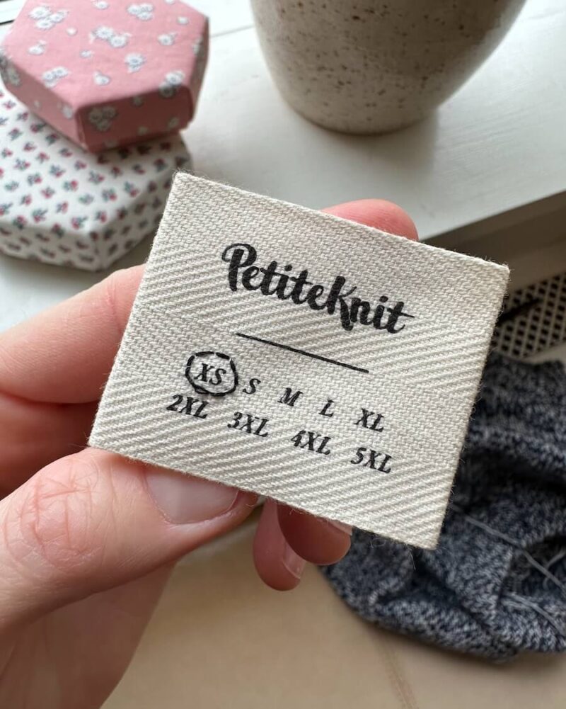 Metka PetiteKnit duża rozmiary