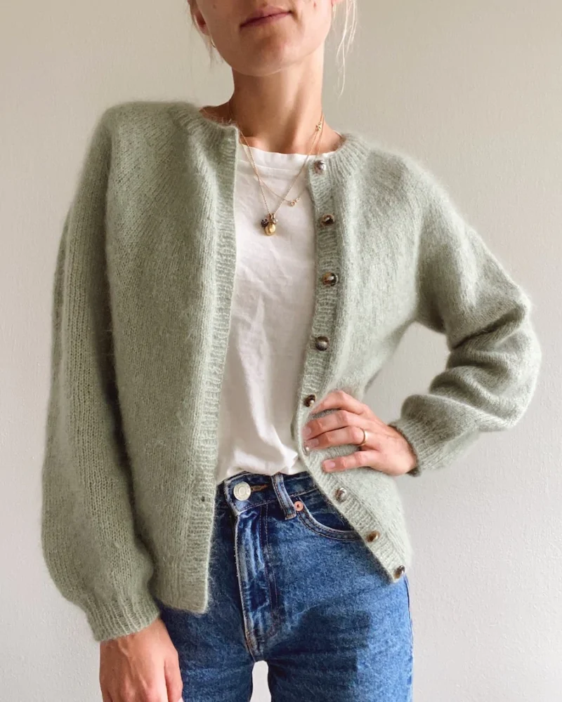 PetiteKnit wzory Novice Cardigan mohair