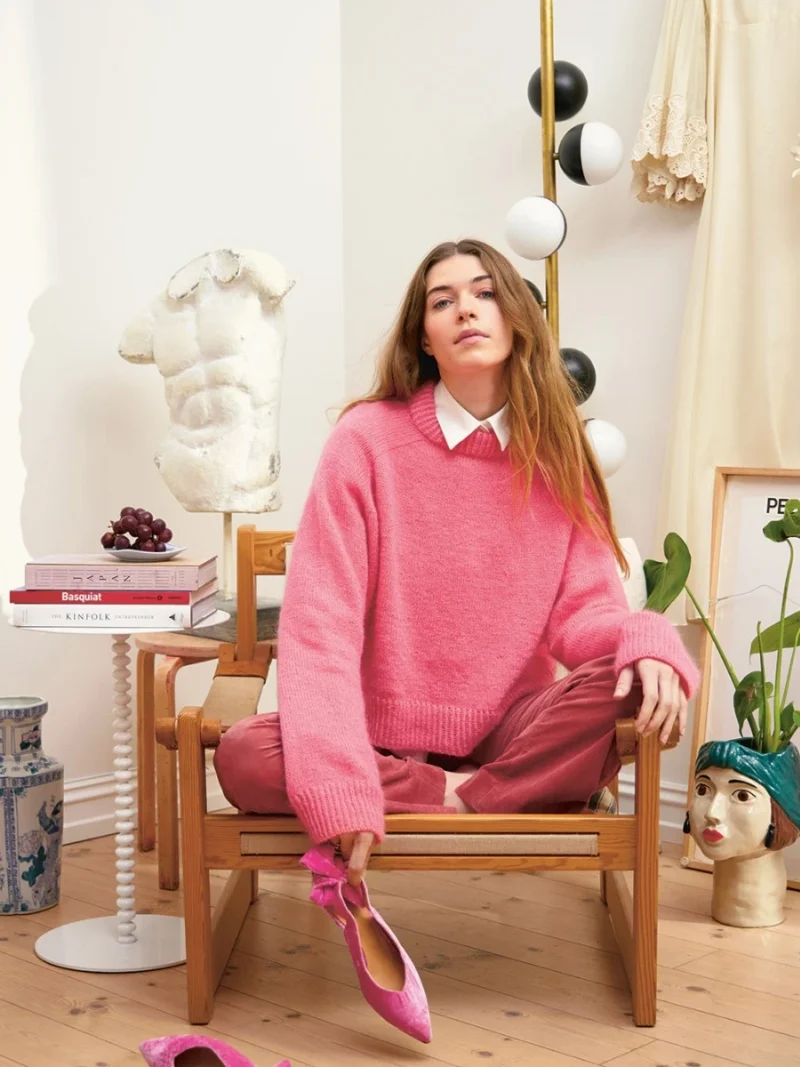 Wendy Sweater 2403-11 wzór na druty z włóczką